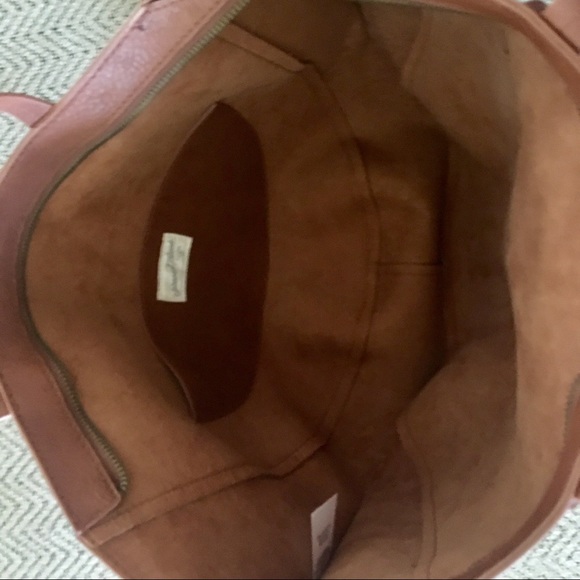 🆕 Vegan Leather Tote Purse - Picture 4 of 7